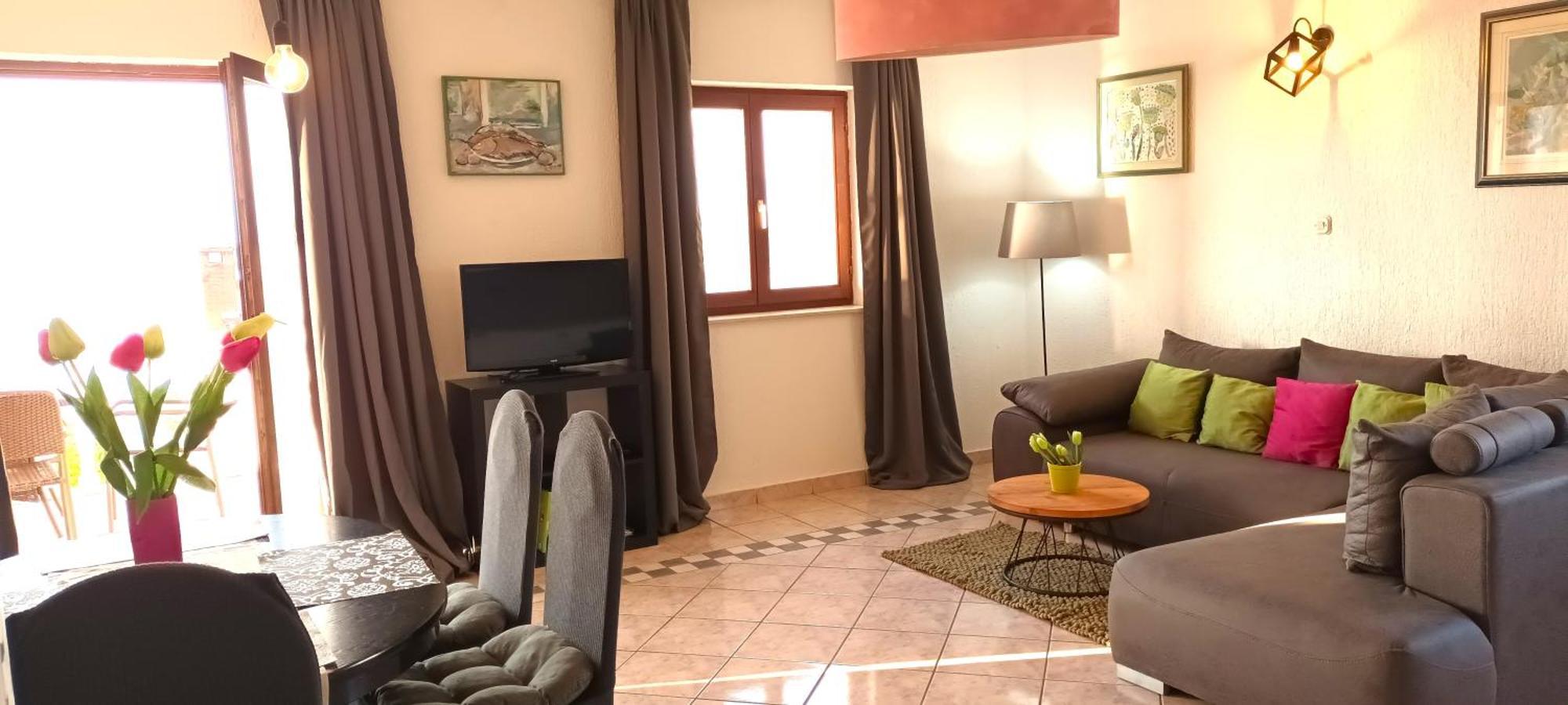 Olivista Croatia Apartments Njivice Room photo