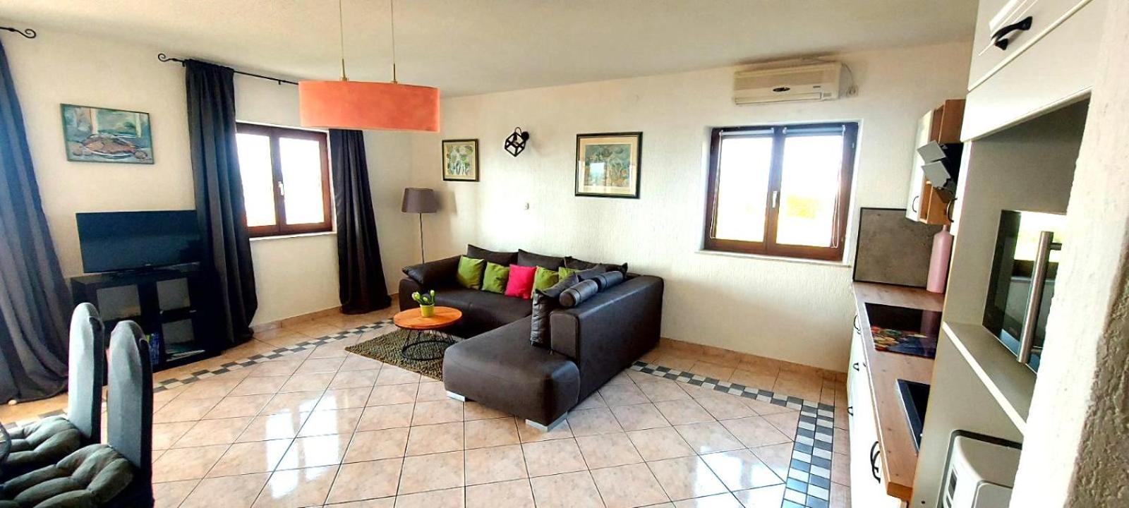Olivista Croatia Apartments Njivice Room photo
